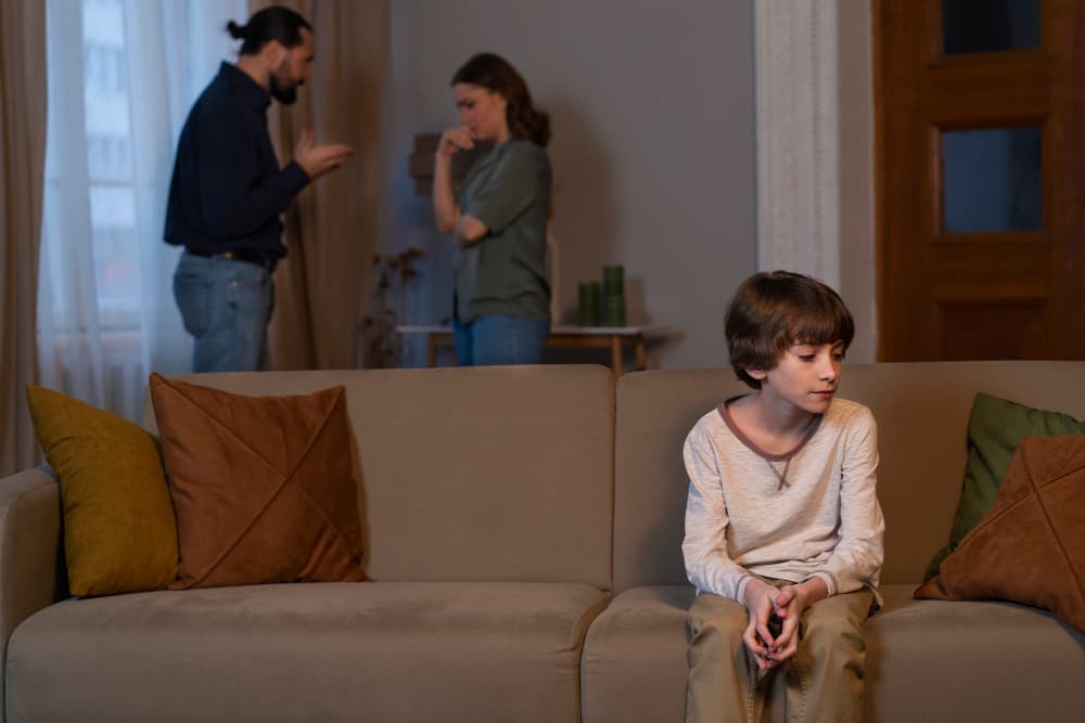 Apa Arti Co-Parenting? Hal Penting yang Tidak Boleh Luput Saat Orang Tua Bercerai
